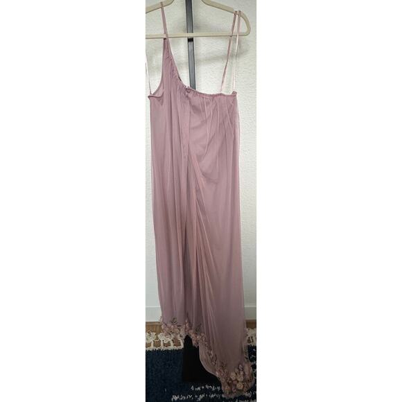 Mac Duggal | Embellished One Shoulder Trapeze Gown - Picture 3 of 5